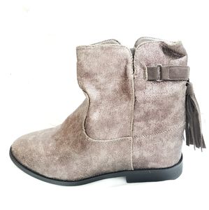 Anthro Vanessa Wu Metallic Ankle Booties Tassel